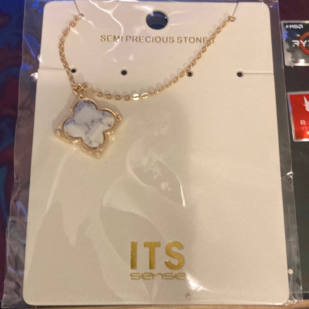 Pendant Necklace